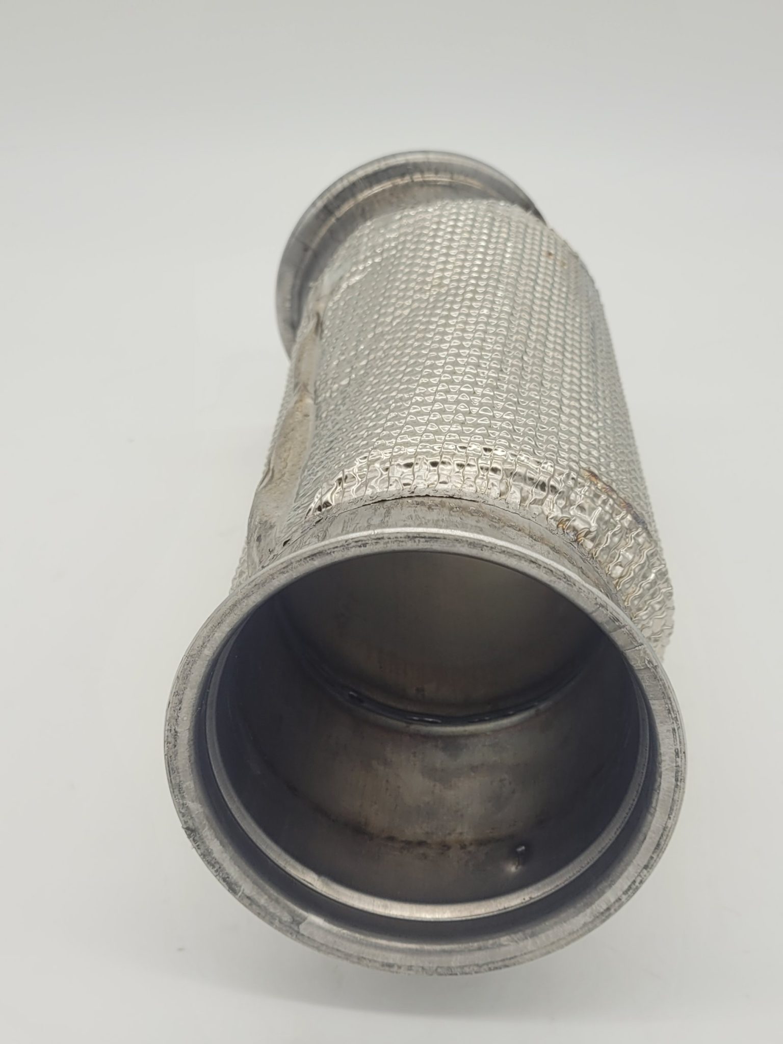 21478681 NEW EXHAUST PIPE Hudson County Motors is a heavy truck