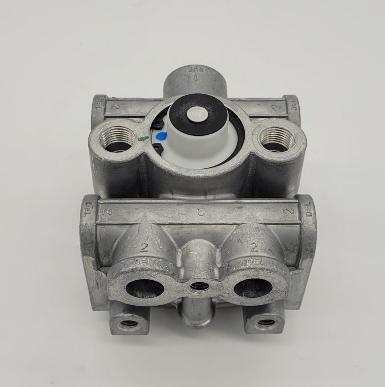 21103025 NEW RELAY VALVE Hudson County Motors is a heavy truck