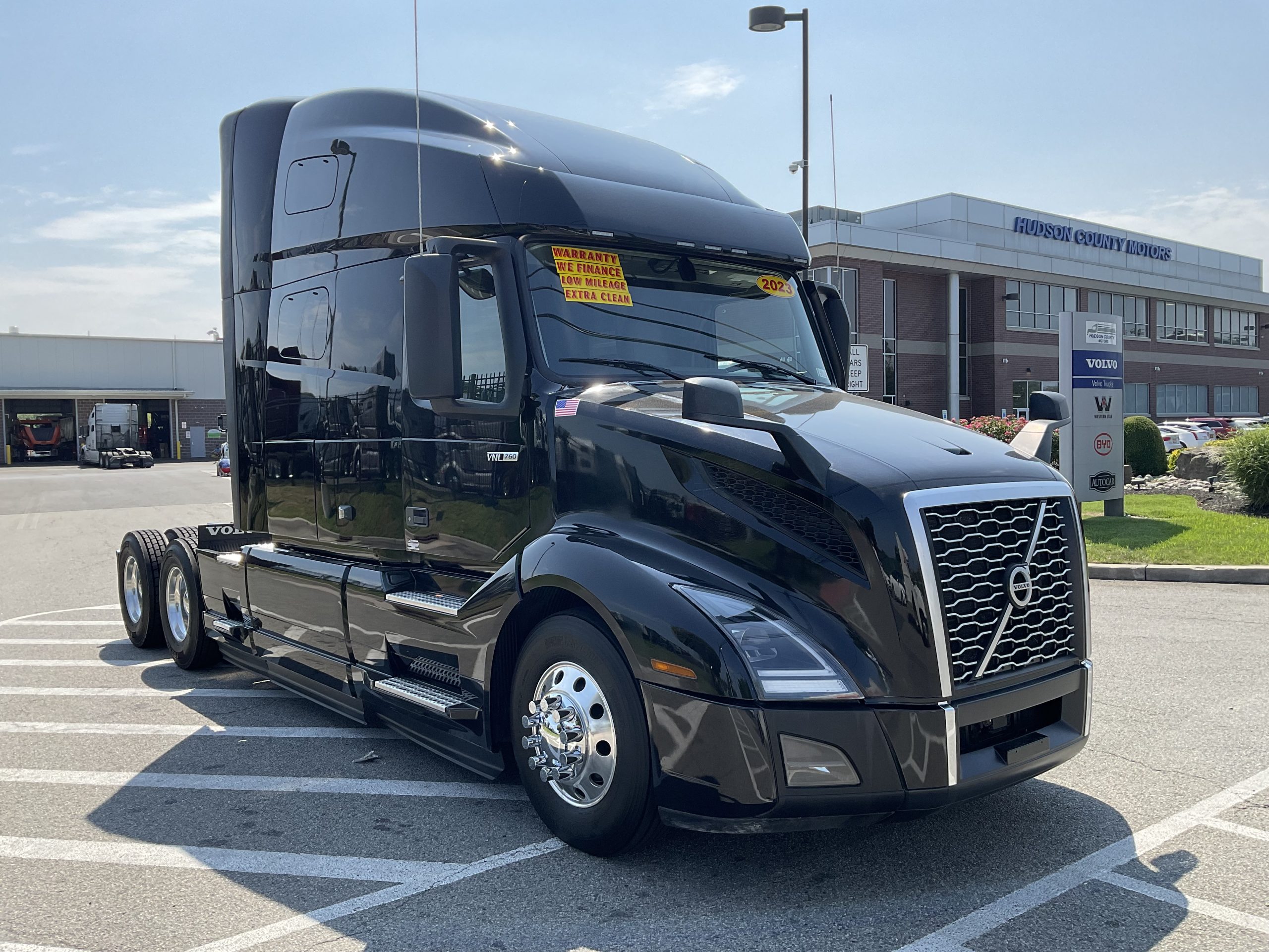 2023 VOLVO VNL64T760 - Hudson County Motors is a heavy truck