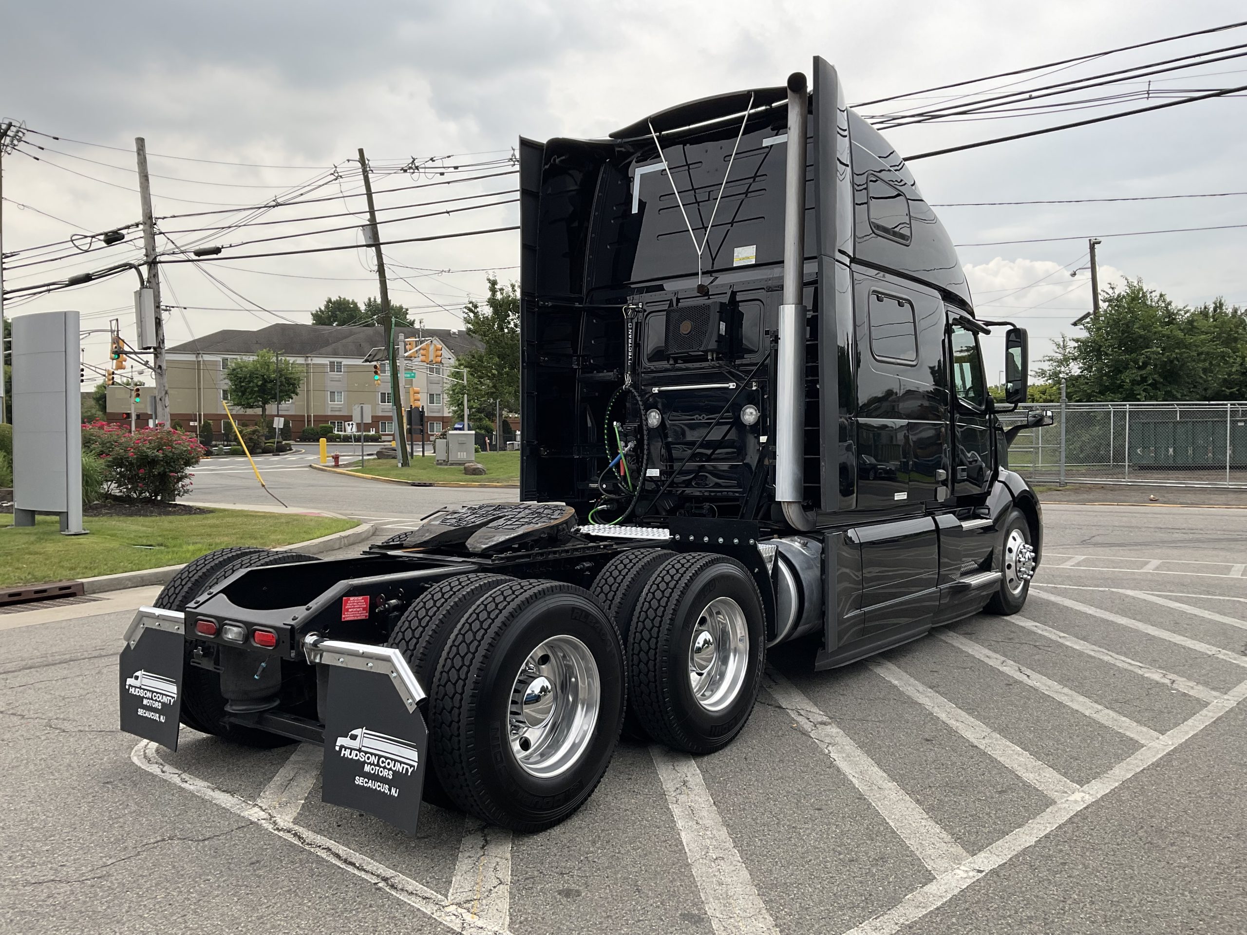2021 VOLVO VNL64T860 - image 6 of 6