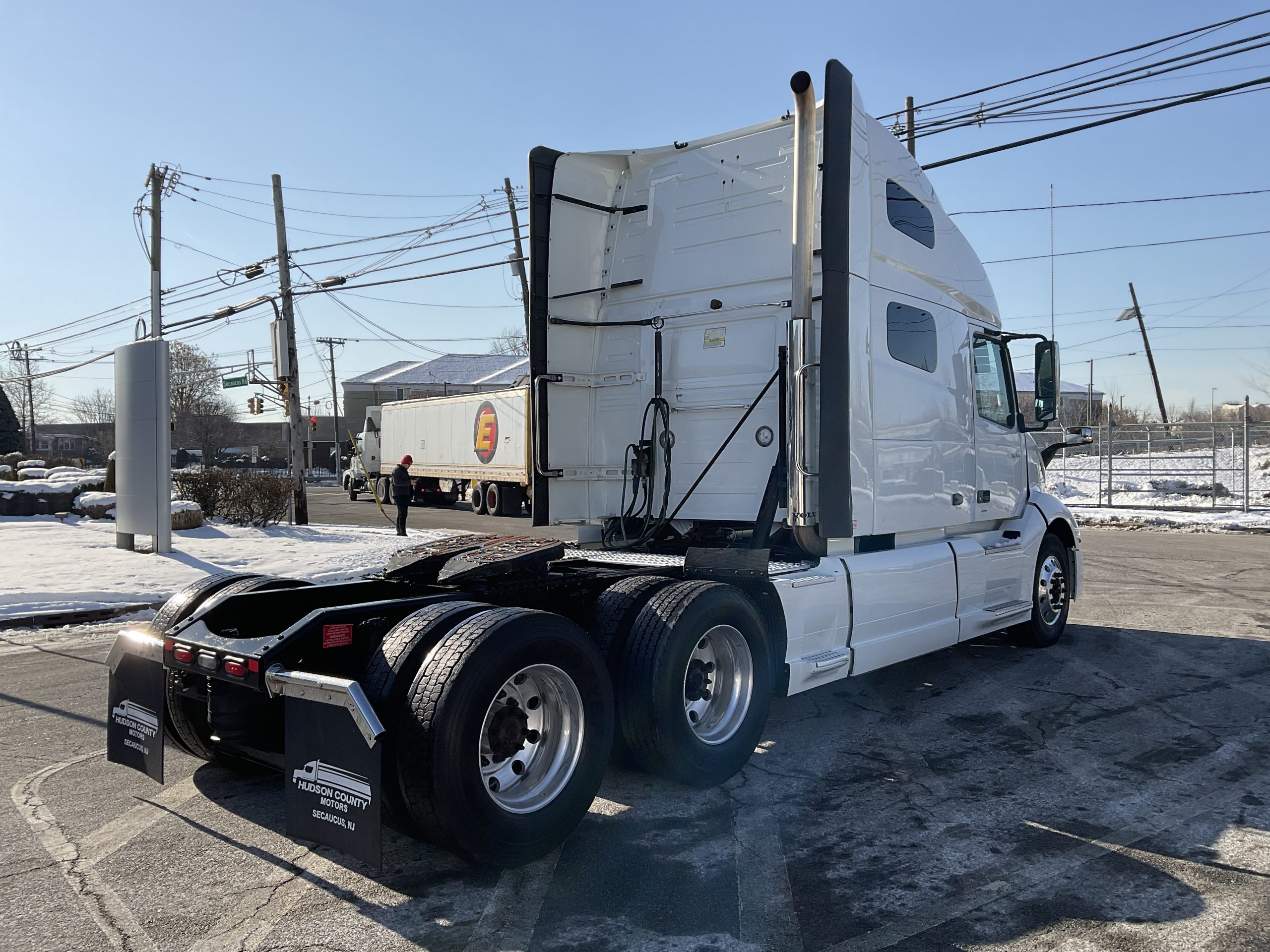 2019 VOLVO VNL64T760 2019 VOLVO VNL64T760 - image 6 of 6