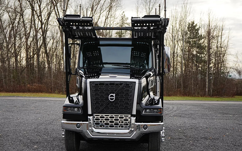 Volvo Trucks VAH 600 Volvo Trucks VAH 600 - image 4 of 4