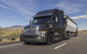 Western Star 57X ws_57x_72hr_sleeper_grey_08