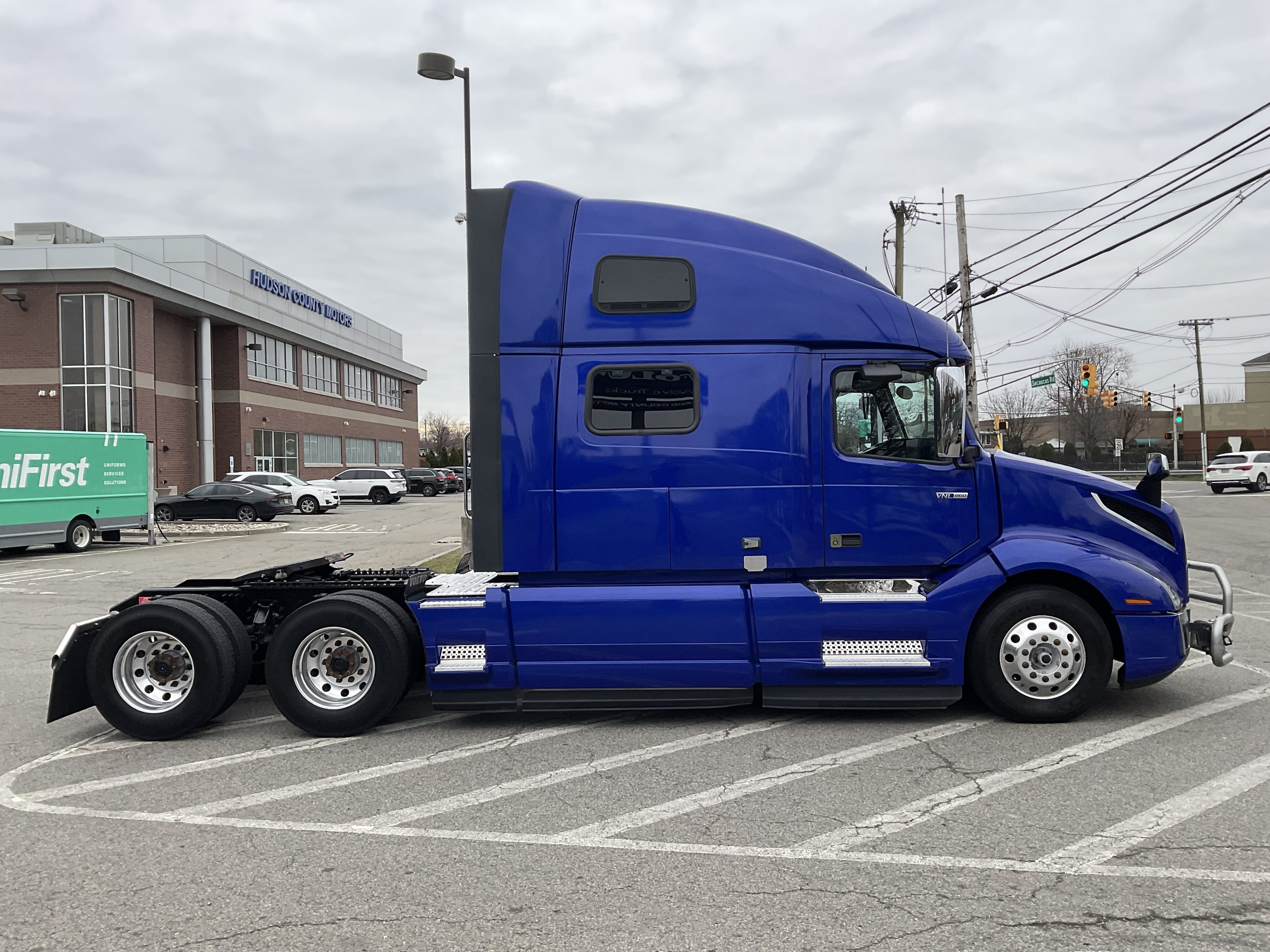 2024 VOLVO VNL64T860 2024 VOLVO VNL64T860 - image 6 of 6
