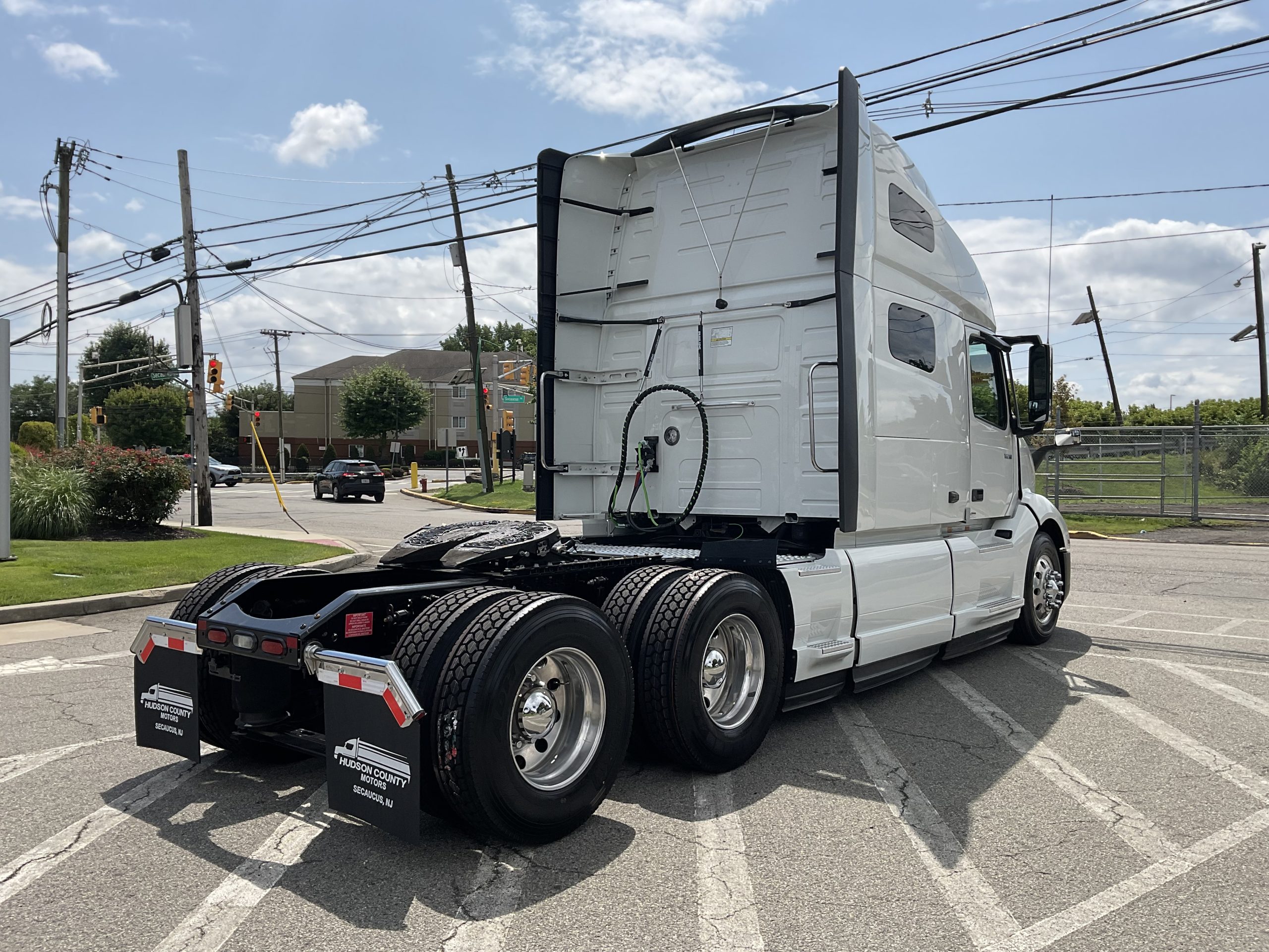 2025 VOLVO VNL64T760 - image 6 of 6